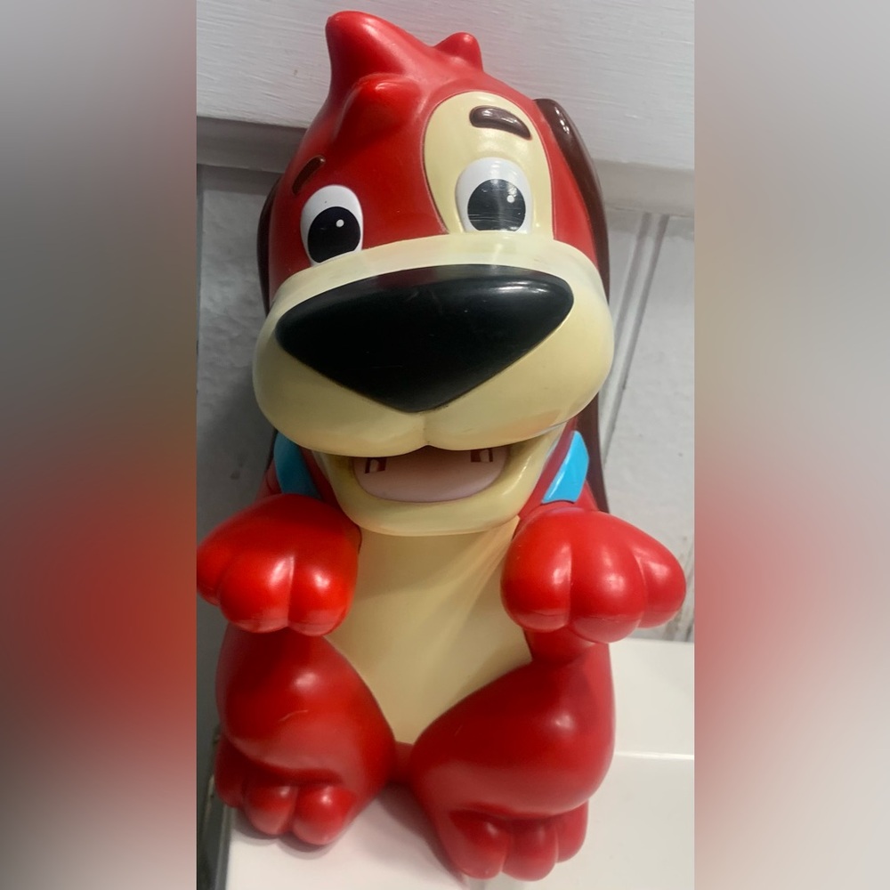 RED ROVER Dog Interactive Preschool Game Talking MATTEL 2009 With Pieces